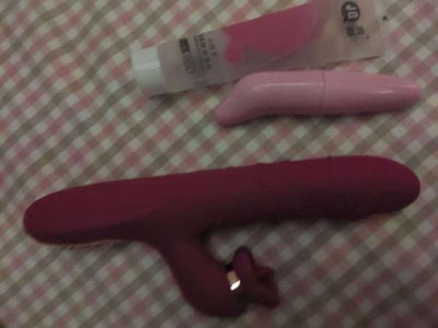 上海泻火三通眼镜少妇