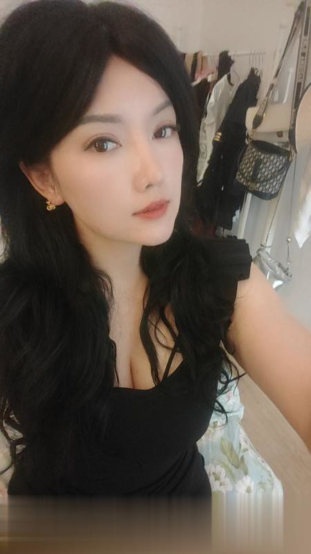 昆明官渡丰满小少妇