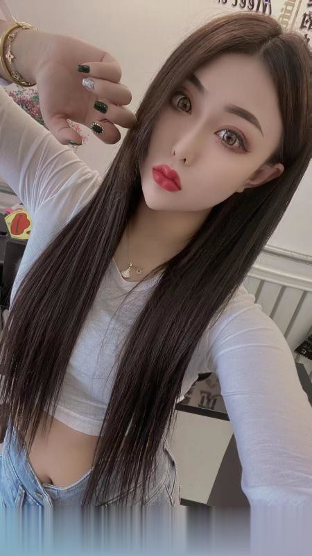 哈尔滨微坦.胸很大 一只手摸不住,绝对是极品