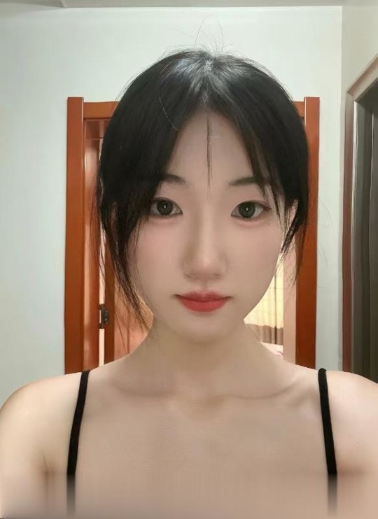 武汉光谷涵涵..大长腿搭配丝袜摸起来很舒服