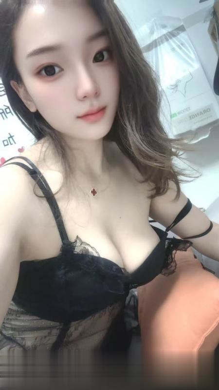 深圳三通美乳雪儿