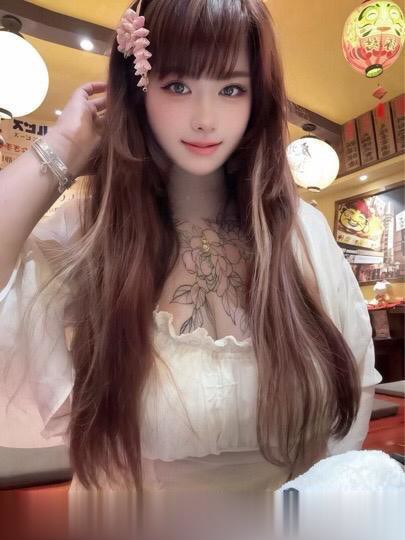 深圳罗湖范范欧美巨乳大臀