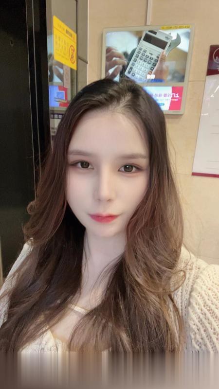 上海中俄混血哺乳期少妇