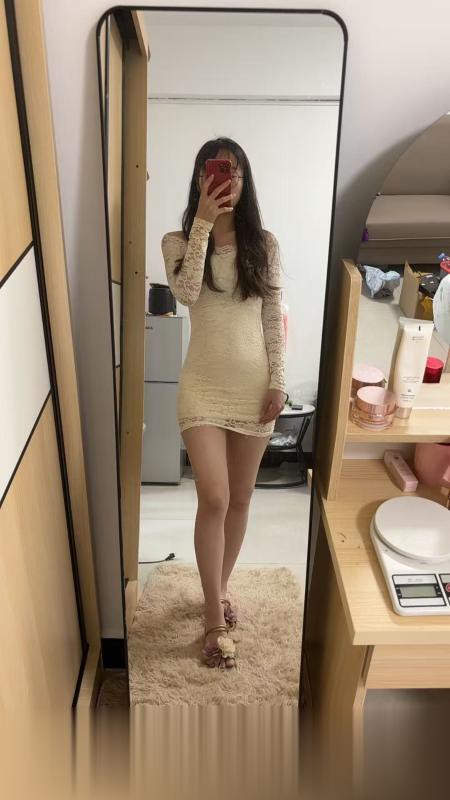广东东莞虎门乐乐身材苗条,腿细又长年轻的妹子