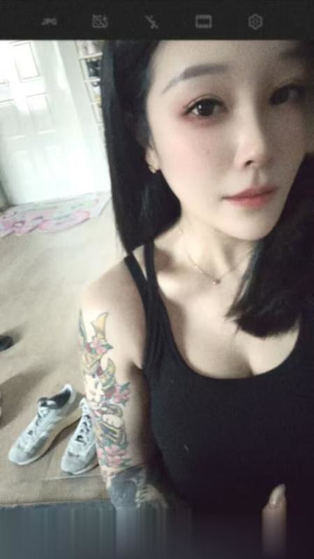 青岛市北符文少妇妹子身材不错，长的还行，B挺紧、水多...