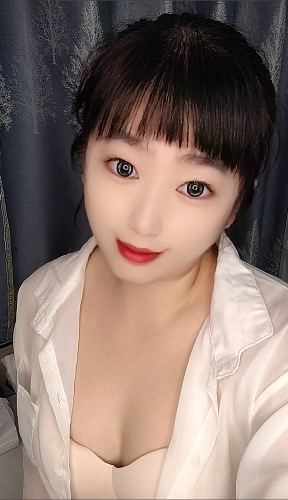 青岛闷骚型的桃子