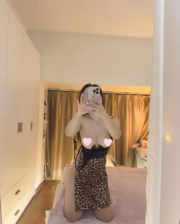 深圳市龙华易高潮小艾米