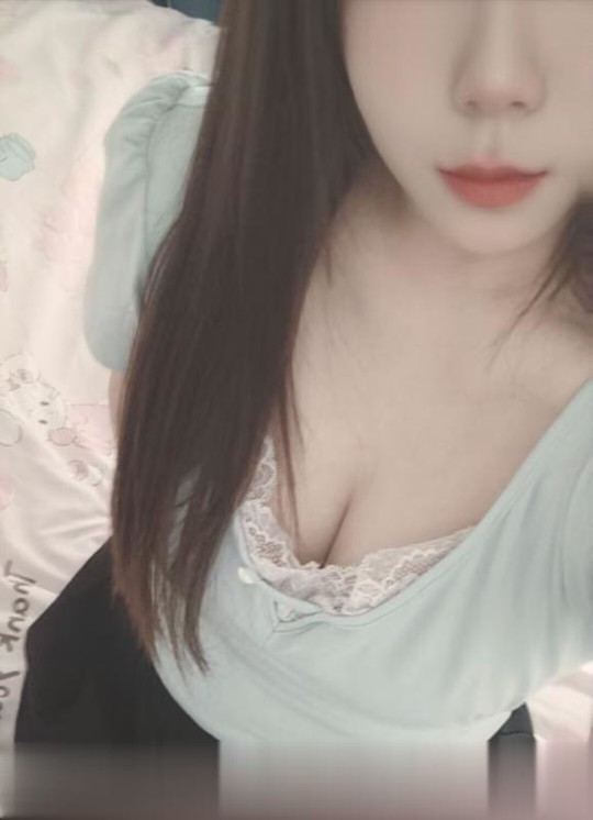 无锡惠山可可颜值还行就是微胖熊大类型的