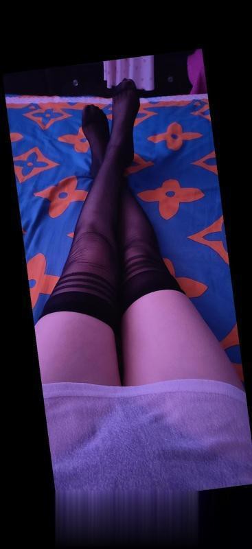 天津黑丝长腿少妇