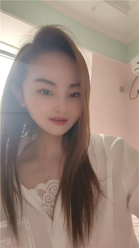 贵阳梦想城大奶幺妹