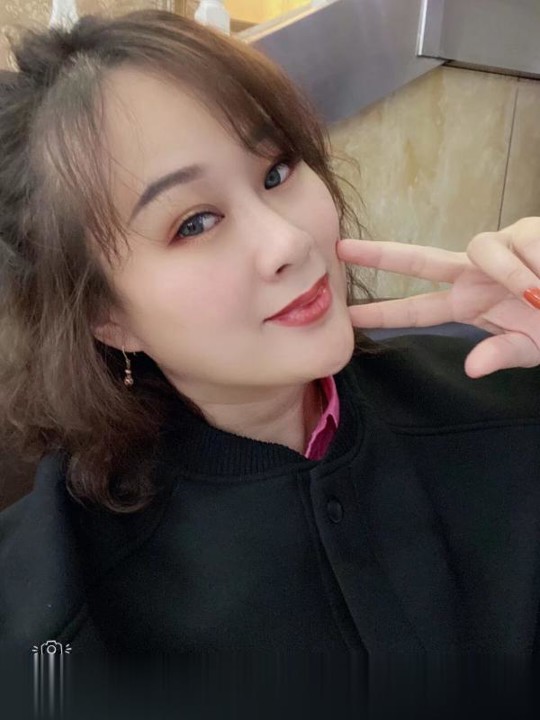 哈尔滨寂寞小少妇.