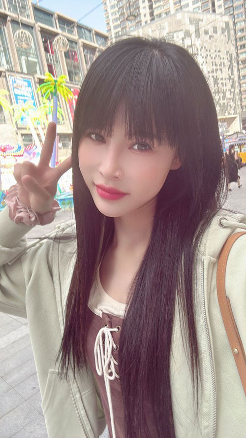 北京超级嫩妹~女友系材年龄长相绝对的完美!!