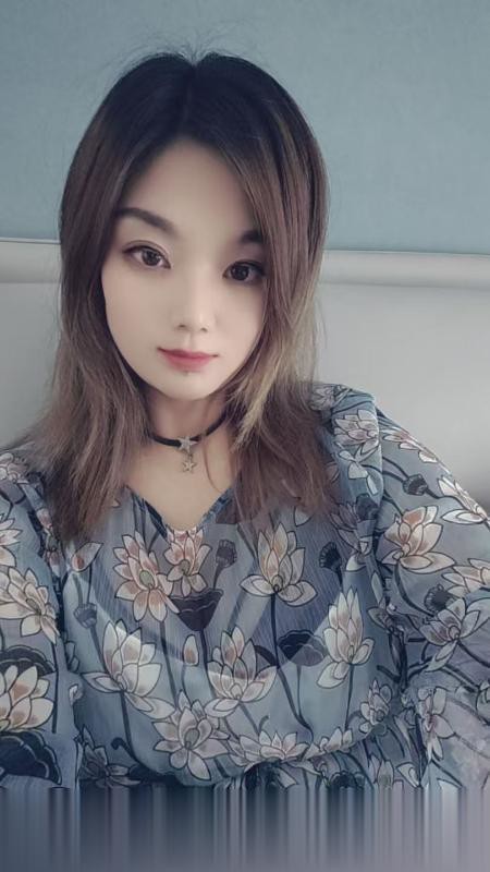 阜阳大屁股芳芳.