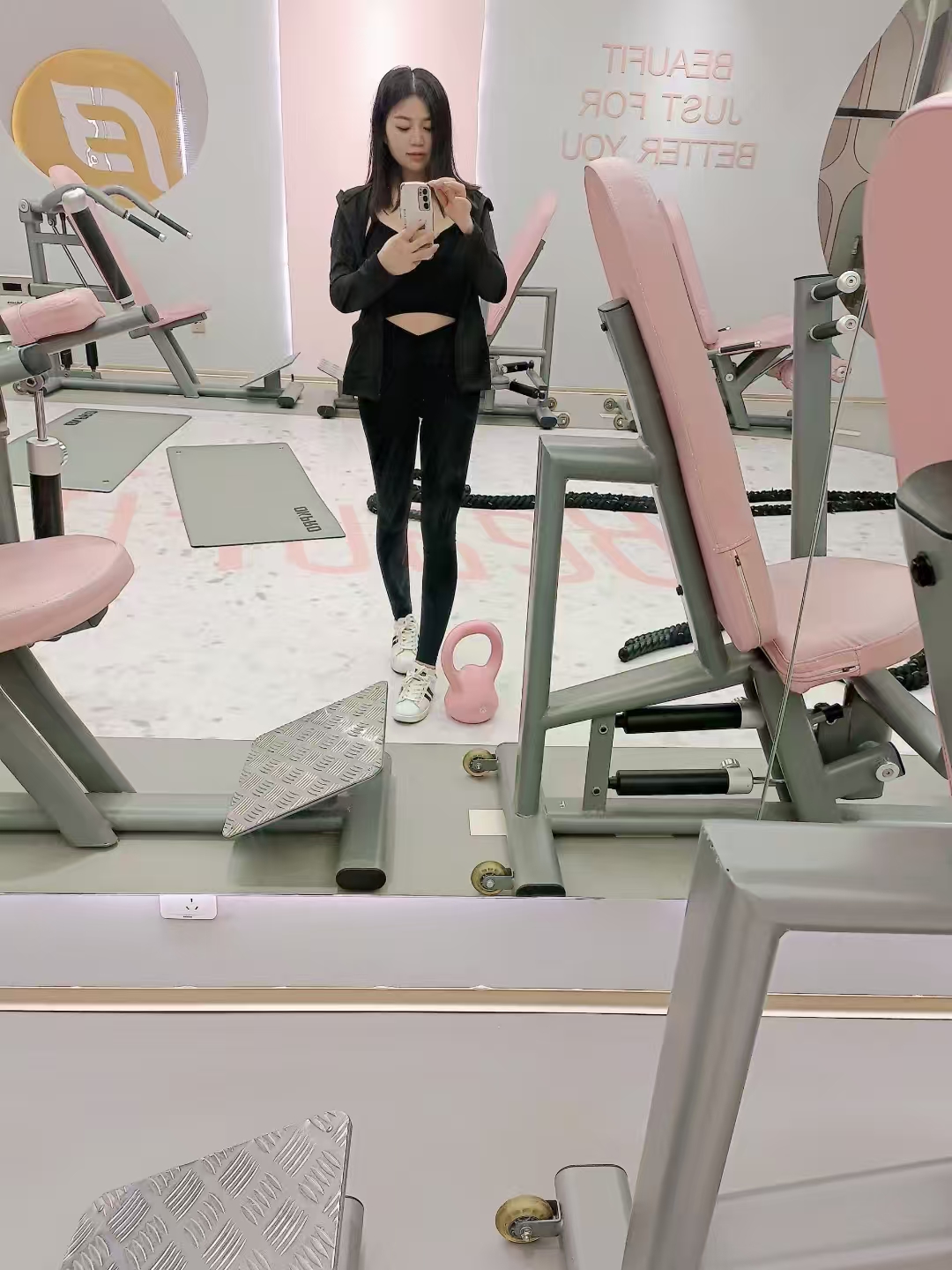 天津体验小圆脸的少数民族妹子